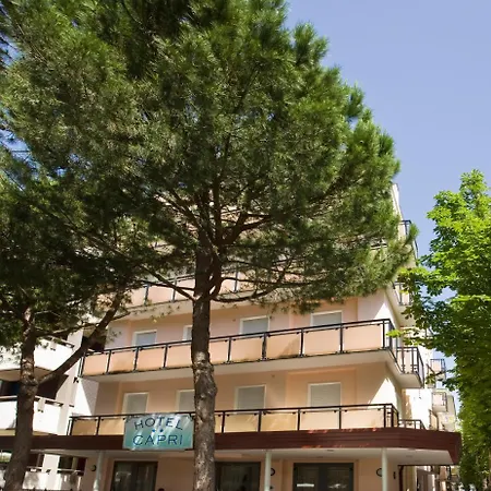 Capri 酒店 2*